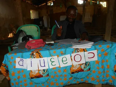 Moyo nd'ebhele | Voyelles en langue Bhele