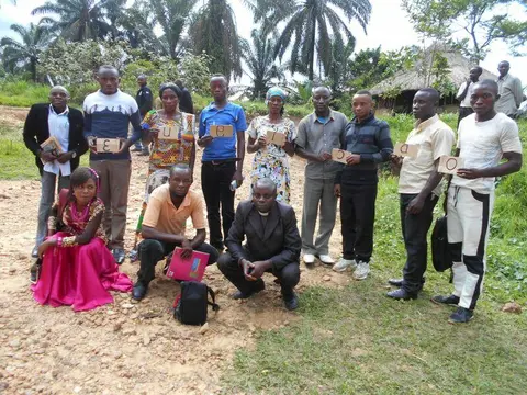 Belamisɛ eluue ndasu | Sauvons notre langue